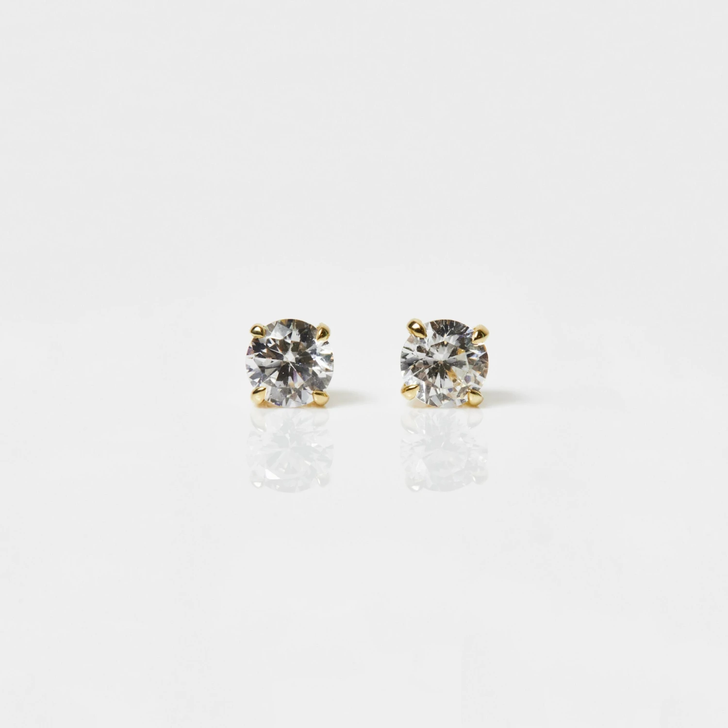 Cubic Zirconia Studs 1 Cubic Zirconia Studs