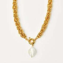 Santorini Baroque Pearl Chunky Chain Necklace
