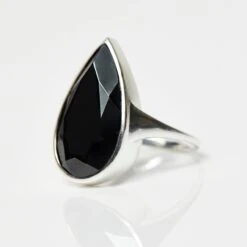Anita Rani Shakti Hematite Empowerment Ring 13 Anita Rani Shakti Hematite Empowerment Ring -Carrie Elizabeth 230919 CEJ Anita Product 1177 v3 scaled