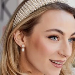 Arabella Pearl Drop Earrings 13 Arabella Pearl Drop Earrings -Carrie Elizabeth 240126 CEJ Bridal 3020 v12 scaled