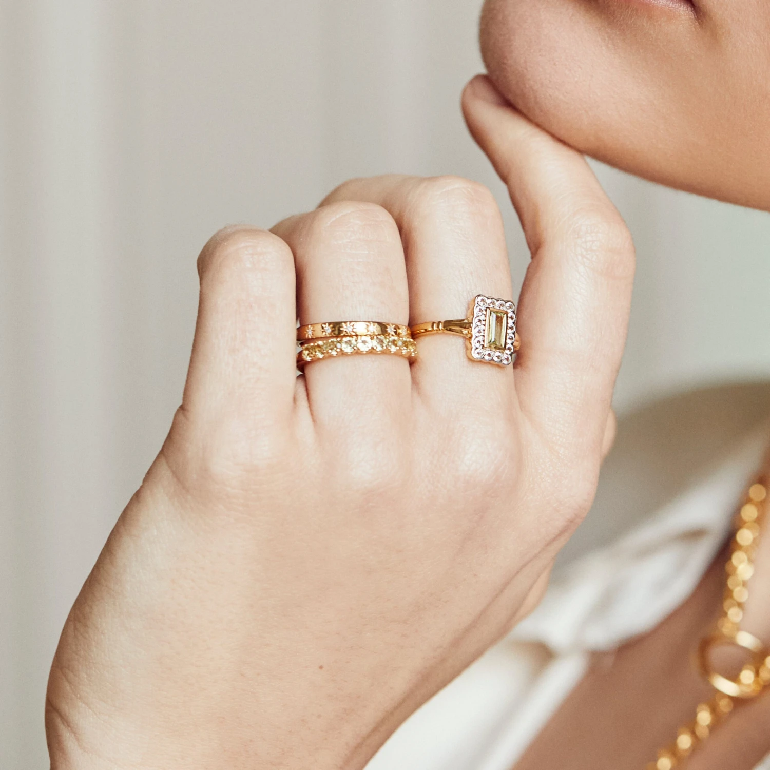 Florence Vintage Peridot Ring 4 Florence Vintage Peridot Ring - Image 4