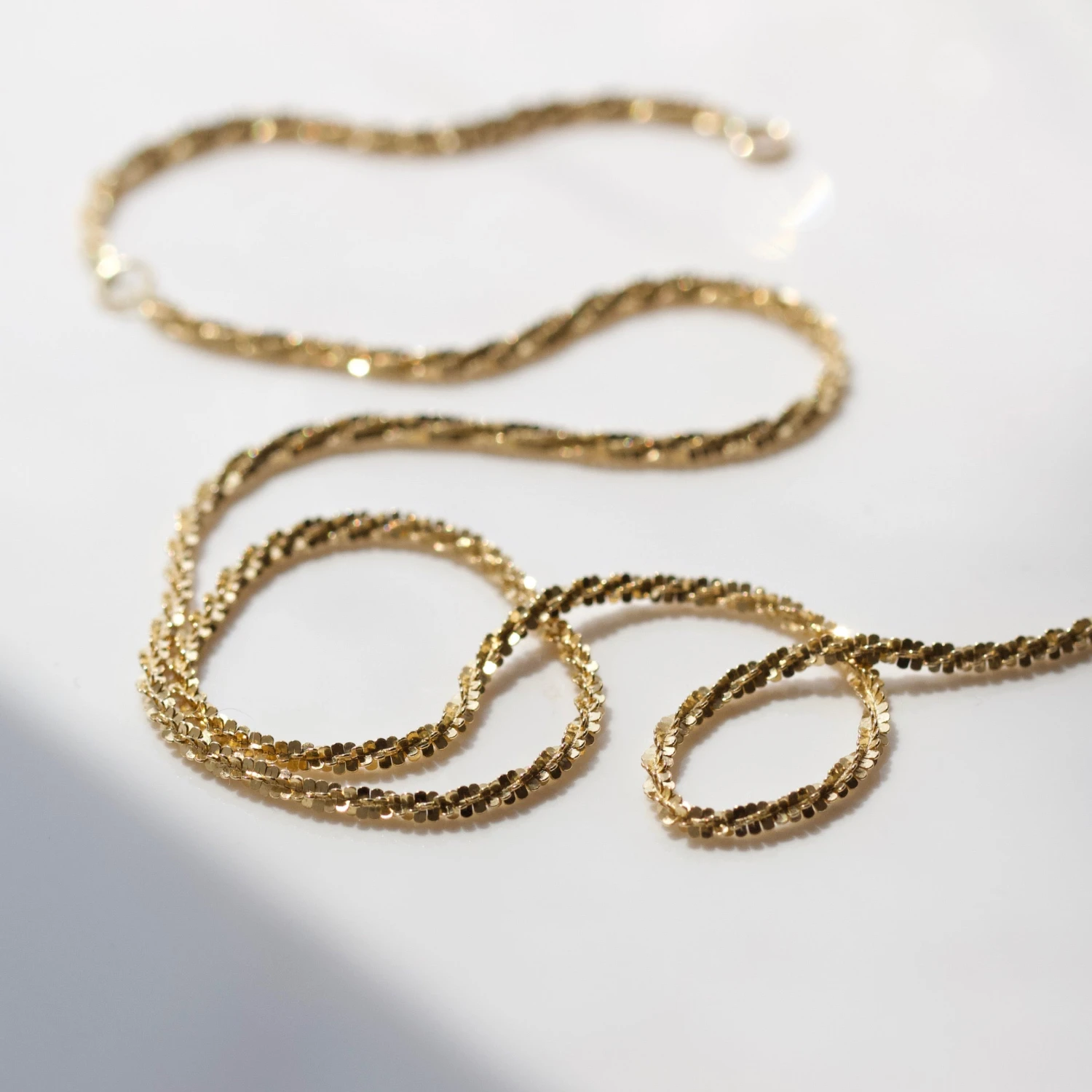 Diamond Cut Criss Cross Chain Necklace 4 Diamond Cut Criss Cross Chain Necklace - Image 4