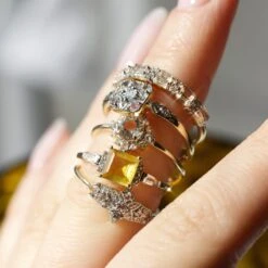 Amelia White Topaz Vintage Crest Ring 10 Amelia White Topaz Vintage Crest Ring -Carrie Elizabeth 52147D08 2007 4049 8B95 0A0F478E1E27 scaled