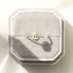 Estelle Morganite & Diamond Ring UK Size P -Carrie Elizabeth 64E9F3B1 FF83 481A 8664 9DCA4130D594copy a93d3f21 d81e 4913 9912 156107aec07a scaled