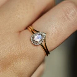 Wishbone Stacking Ring -Carrie Elizabeth BH4A3351 scaled