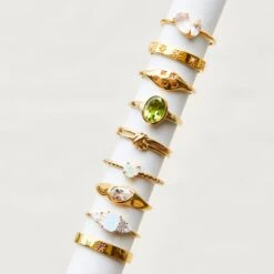 Zoe Sugg Power Intention Ring In Opal -Carrie Elizabeth BH4A6779 v11 scaled