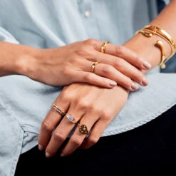 Diamond Star Set Signet Ring -Carrie Elizabeth CarrieElizabethJewelleryAW23230816 CEJ AW23 campaign 8349 v1 sq