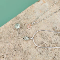 Garden Party Slinky Chain With Green Amethyst Star Set Pendant -Carrie Elizabeth CarrieElizabethJewelleryBH4A3521 v11 a8e9f359 f571 4d91 a14d 780bd23de035