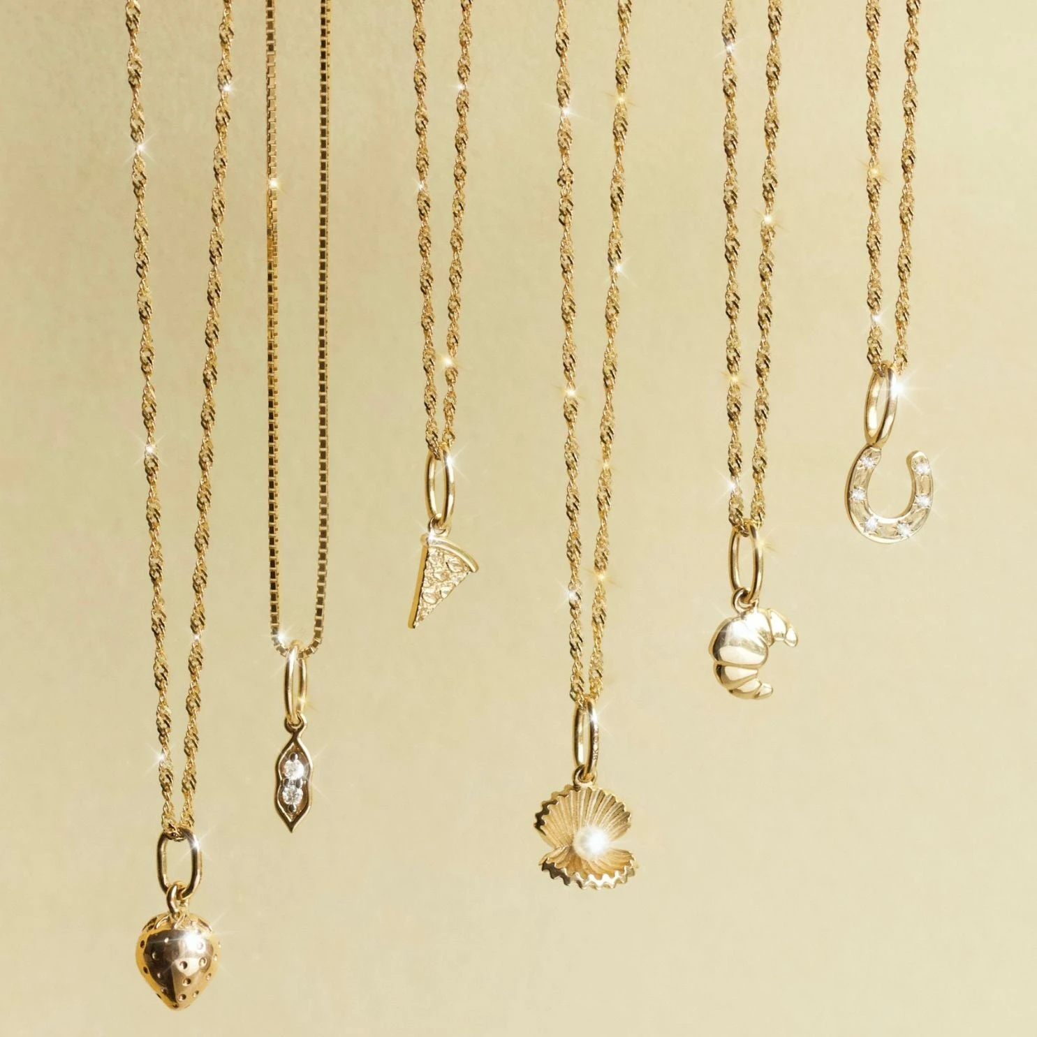 Diamond Horseshoe Charm 8 Diamond Horseshoe Charm - Image 8