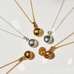 Zoe Sugg Intentions Star Set Mini Locket -Carrie Elizabeth CarrieElizabethZoeSuggJewelleryIntentionsCollectionBH4A6552 v11