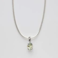 Garden Party Slinky Chain With Green Amethyst Star Set Pendant