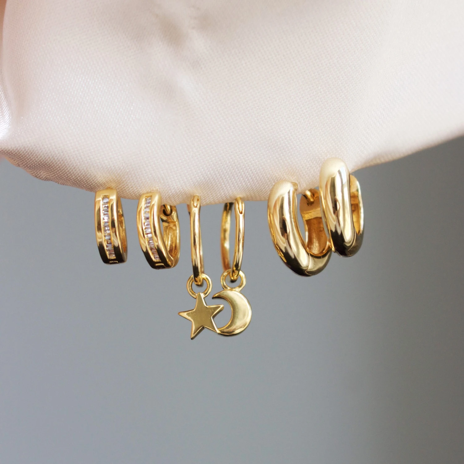 Mini Chunky Hoop Earrings 7 Mini Chunky Hoop Earrings - Image 7