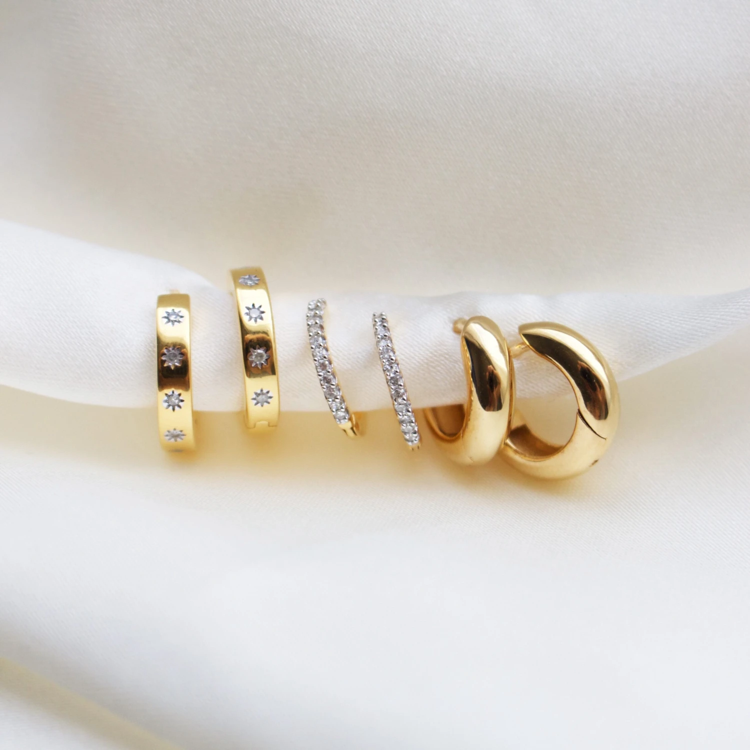 Mini Chunky Hoop Earrings 3 Mini Chunky Hoop Earrings - Image 3