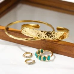 Molten Skinny Bangle -Carrie Elizabeth IMG 2206copy2 scaled