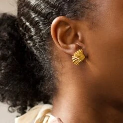 Vintage Fan Earrings -Carrie Elizabeth IMG 2257copy3