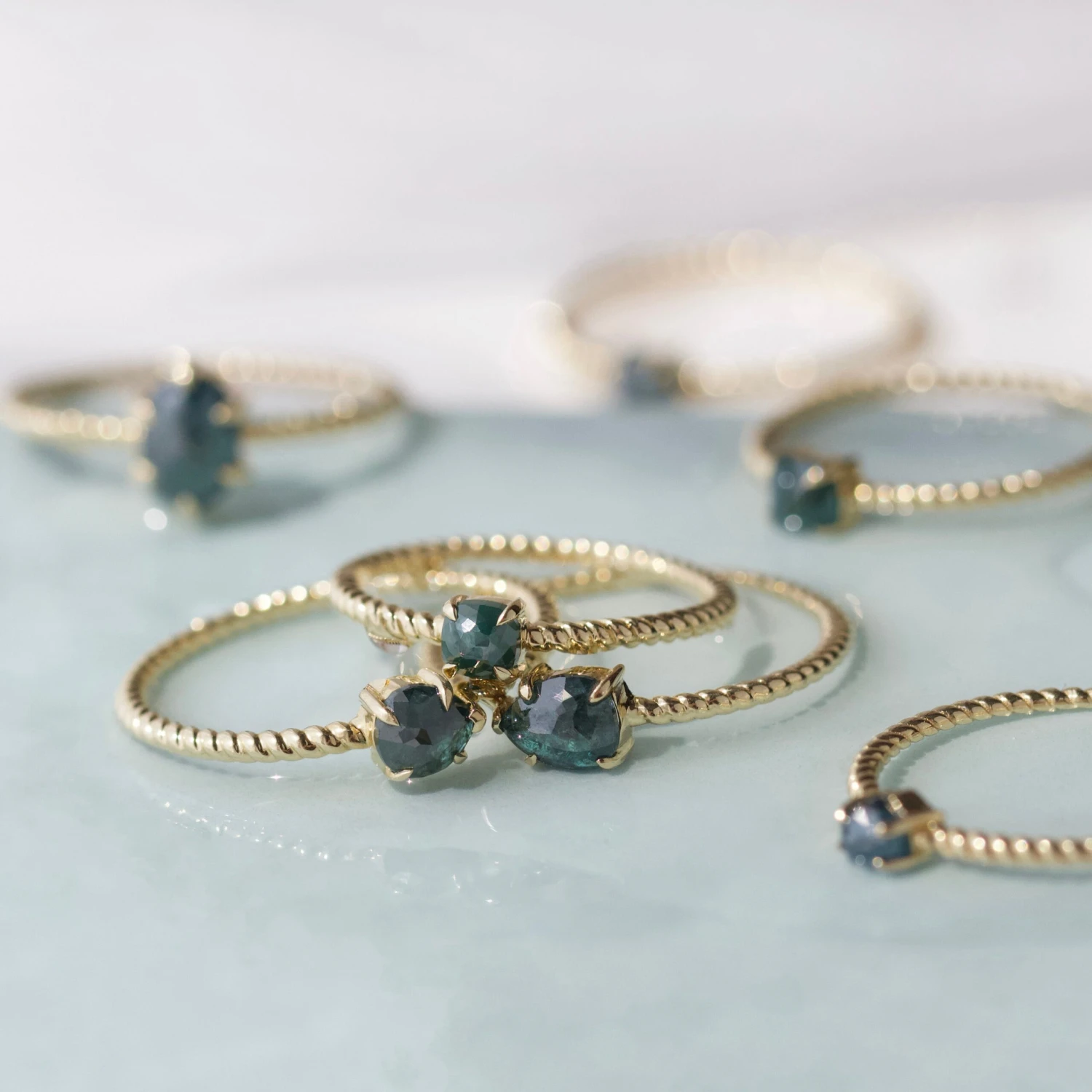 Exclusive Ocean Blue Pear Diamond Twist Band Ring - Size Medium 4 Exclusive Ocean Blue Pear Diamond Twist Band Ring - Size Medium - Image 4