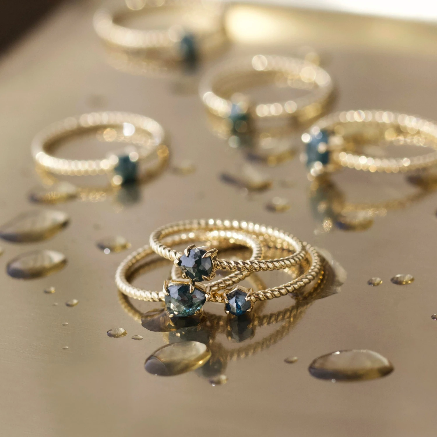 Exclusive Ocean Blue Hexagon Diamond Twist Band Ring - Size Medium 5 Exclusive Ocean Blue Hexagon Diamond Twist Band Ring - Size Medium - Image 5