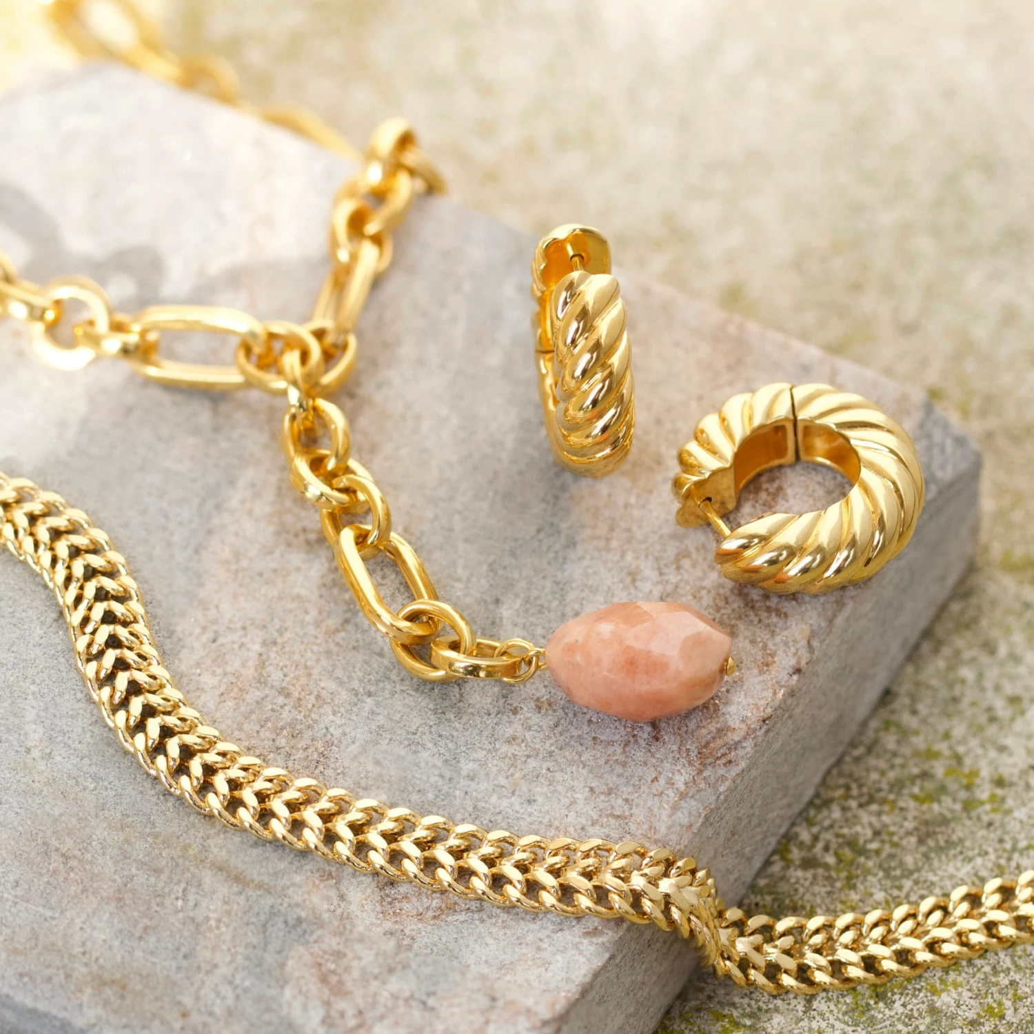 Peach Amazonite Chunky Chain Lariat 3 Peach Amazonite Chunky Chain Lariat - Image 3