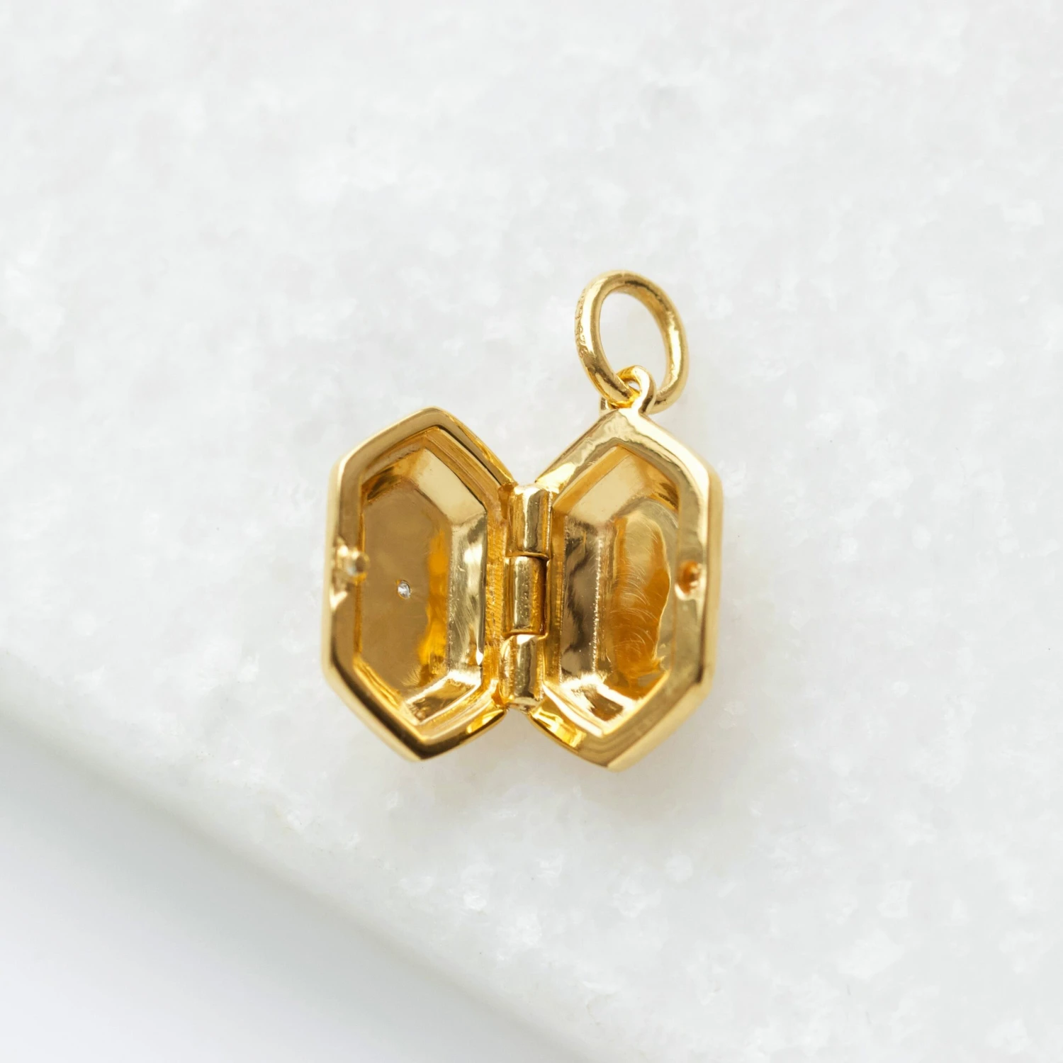 Vintage Hexagon Diamond Star Set Locket 4 Vintage Hexagon Diamond Star Set Locket - Image 4