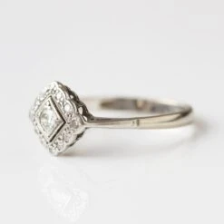 Vintage 18k White Gold Diamond Ring - Uk Size O 1/2 -Carrie Elizabeth IMG 8401 copy scaled