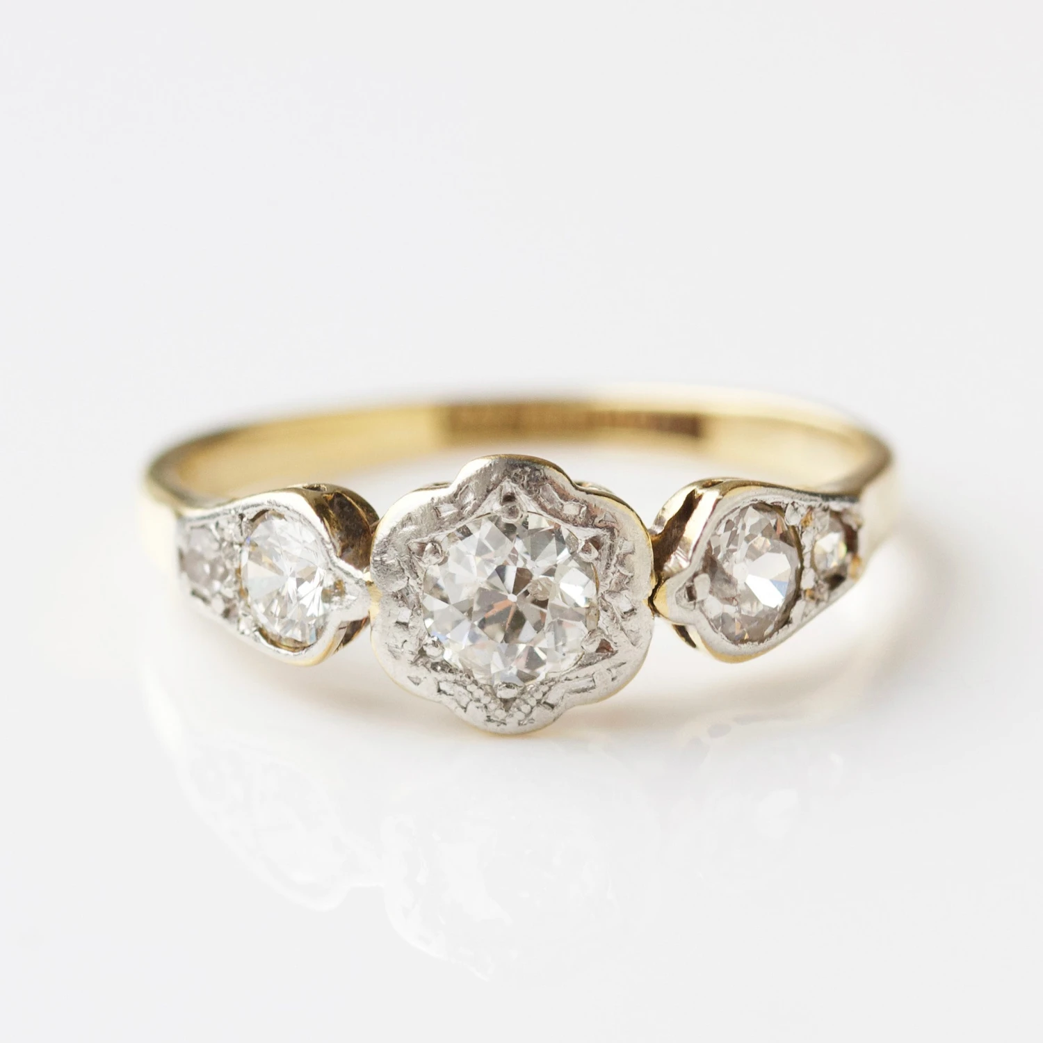 Vintage 18k Yellow Gold And Platinum Diamond Ring - Uk Size M 1 Vintage 18k Yellow Gold And Platinum Diamond Ring - Uk Size M