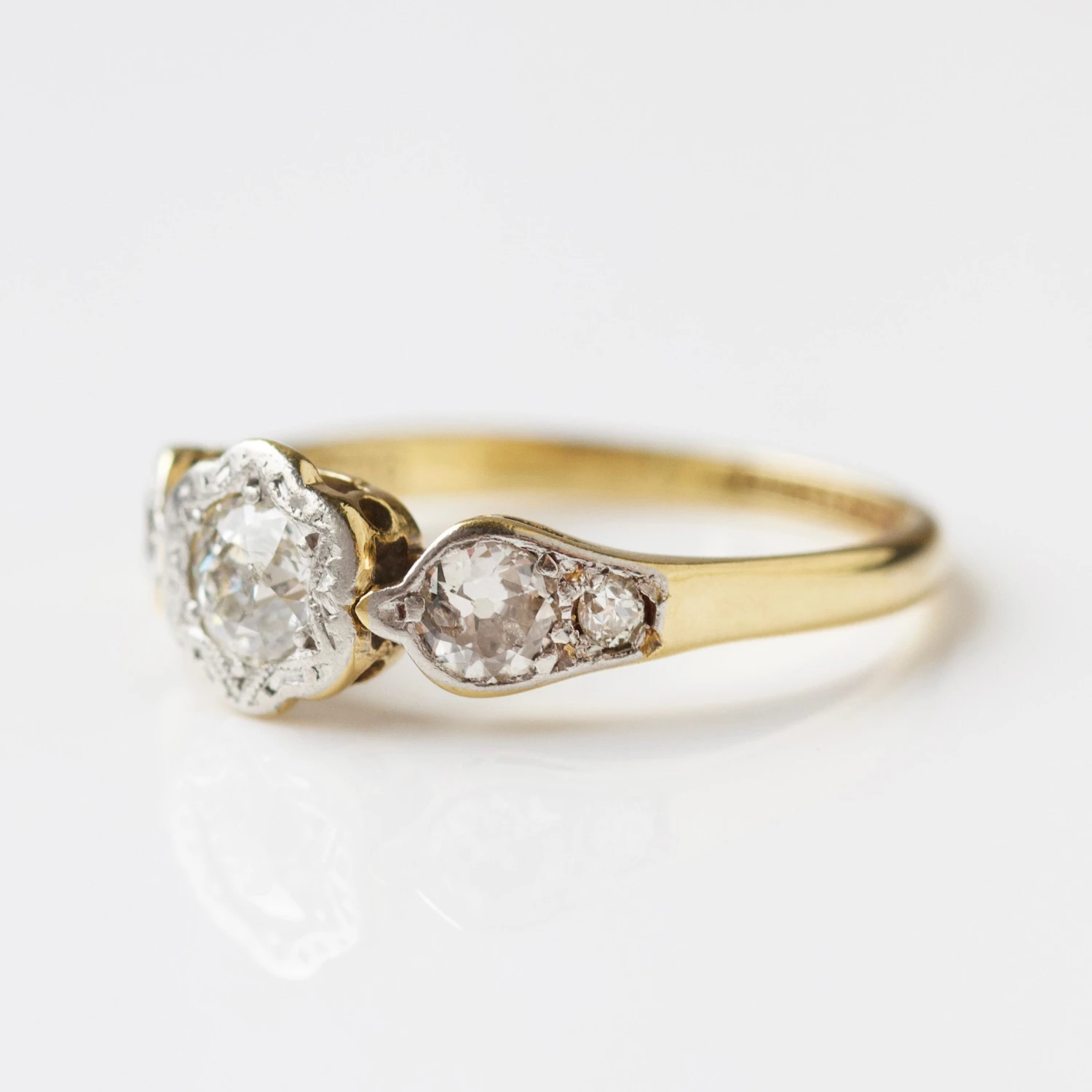 Vintage 18k Yellow Gold And Platinum Diamond Ring - Uk Size M 5 Vintage 18k Yellow Gold And Platinum Diamond Ring - Uk Size M - Image 5