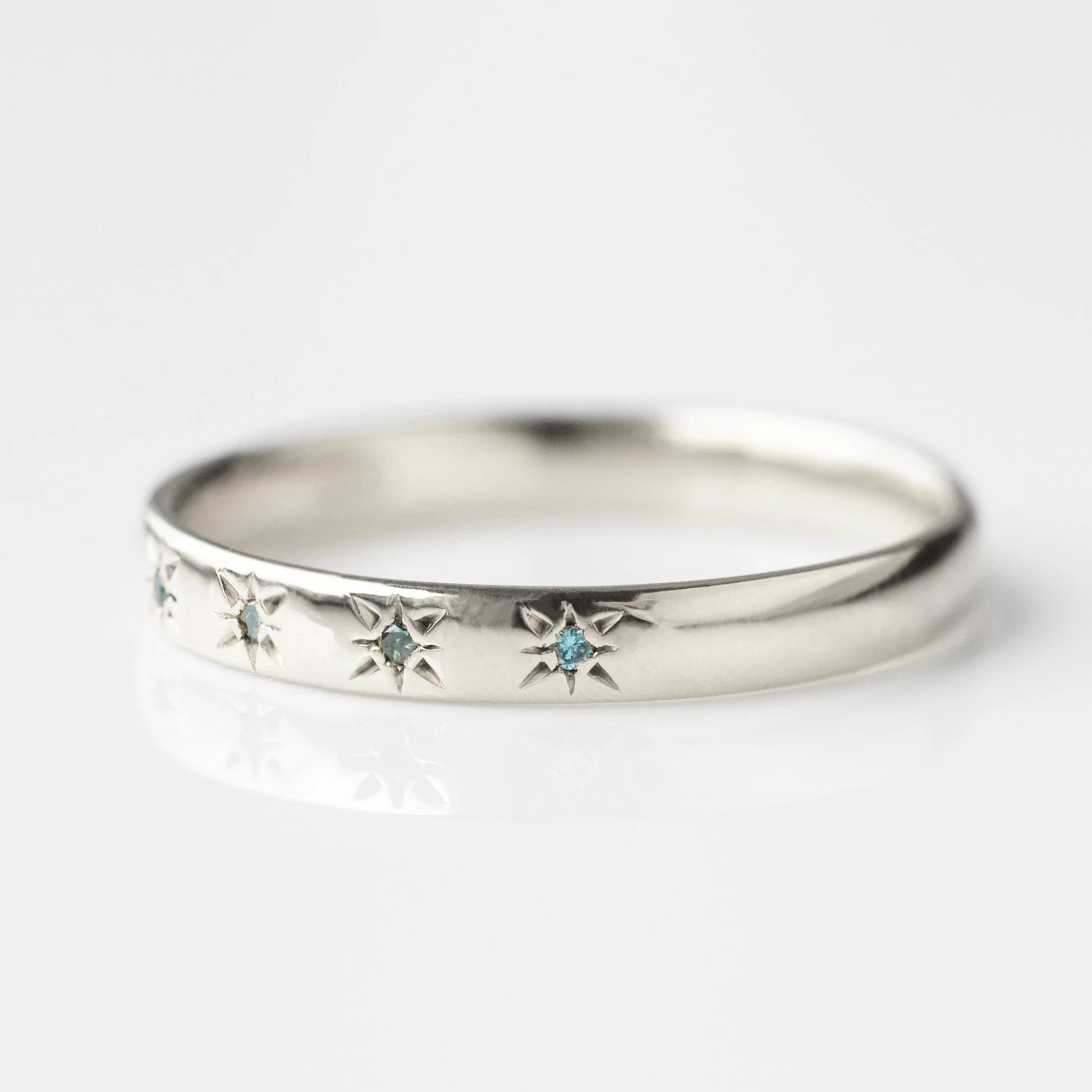Simple Star Set Blue Diamond Band 5 Simple Star Set Blue Diamond Band - Image 5