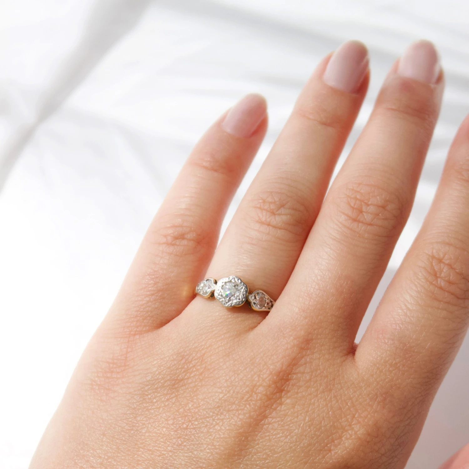 Vintage 18k Yellow Gold And Platinum Diamond Ring - Uk Size M 2 Vintage 18k Yellow Gold And Platinum Diamond Ring - Uk Size M - Image 2