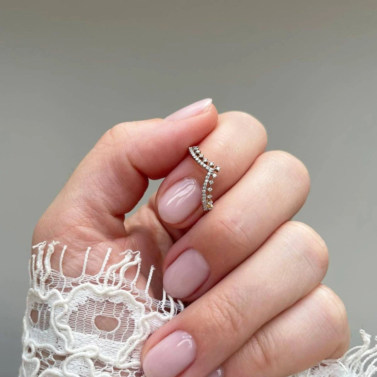 Tiara Diamond Band 9 Tiara Diamond Band - Image 9