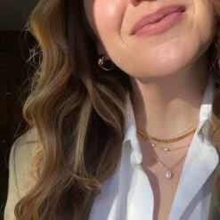 Vintage Twist Hoop Earrings 13 Vintage Twist Hoop Earrings -Carrie Elizabeth Photo26 01 2024 105053 ef7248ec 05ed 4c48 b975 4c4468f9e1e7