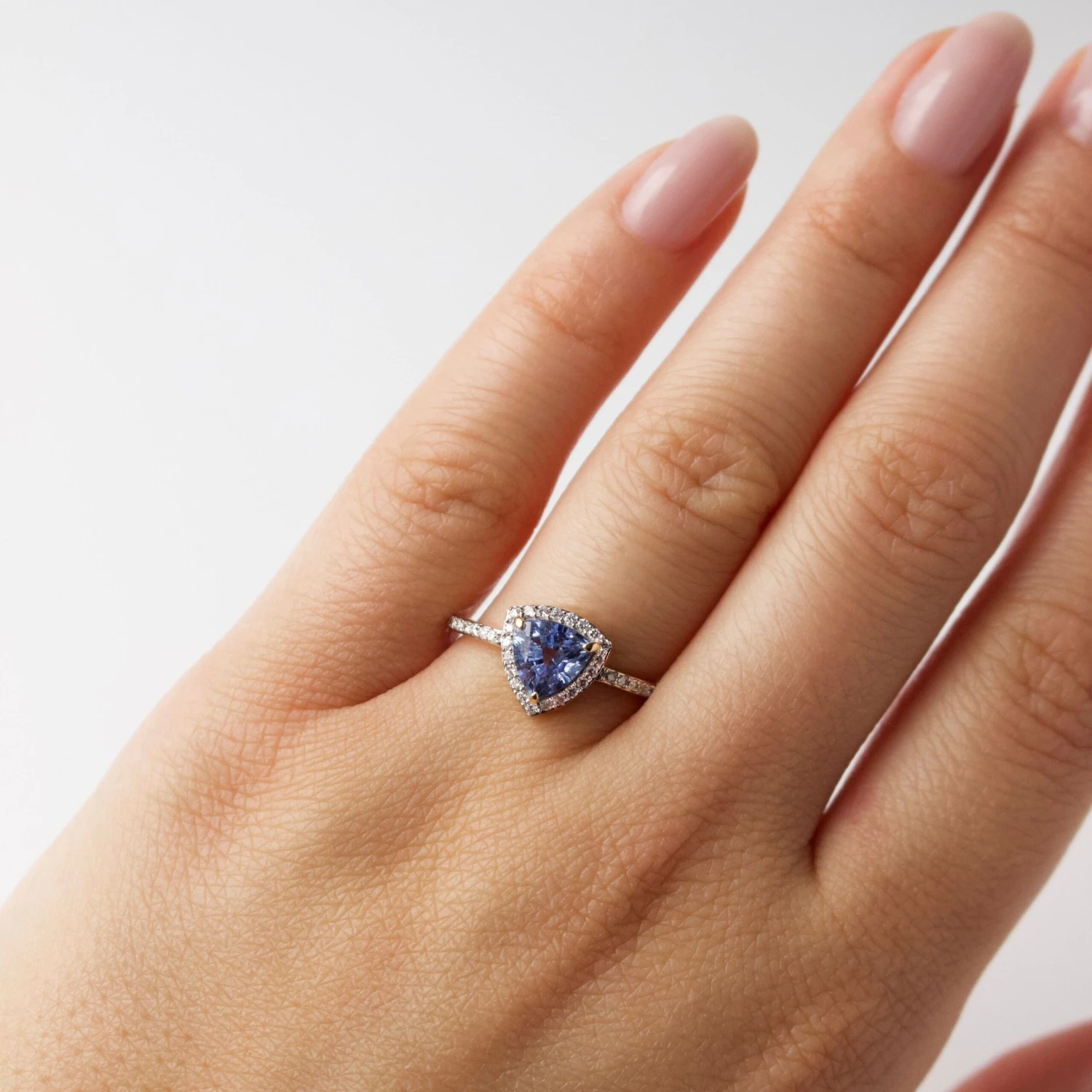 Exclusive Blue Sapphire And Diamond Ring - Size Small 2 Exclusive Blue Sapphire And Diamond Ring - Size Small - Image 2
