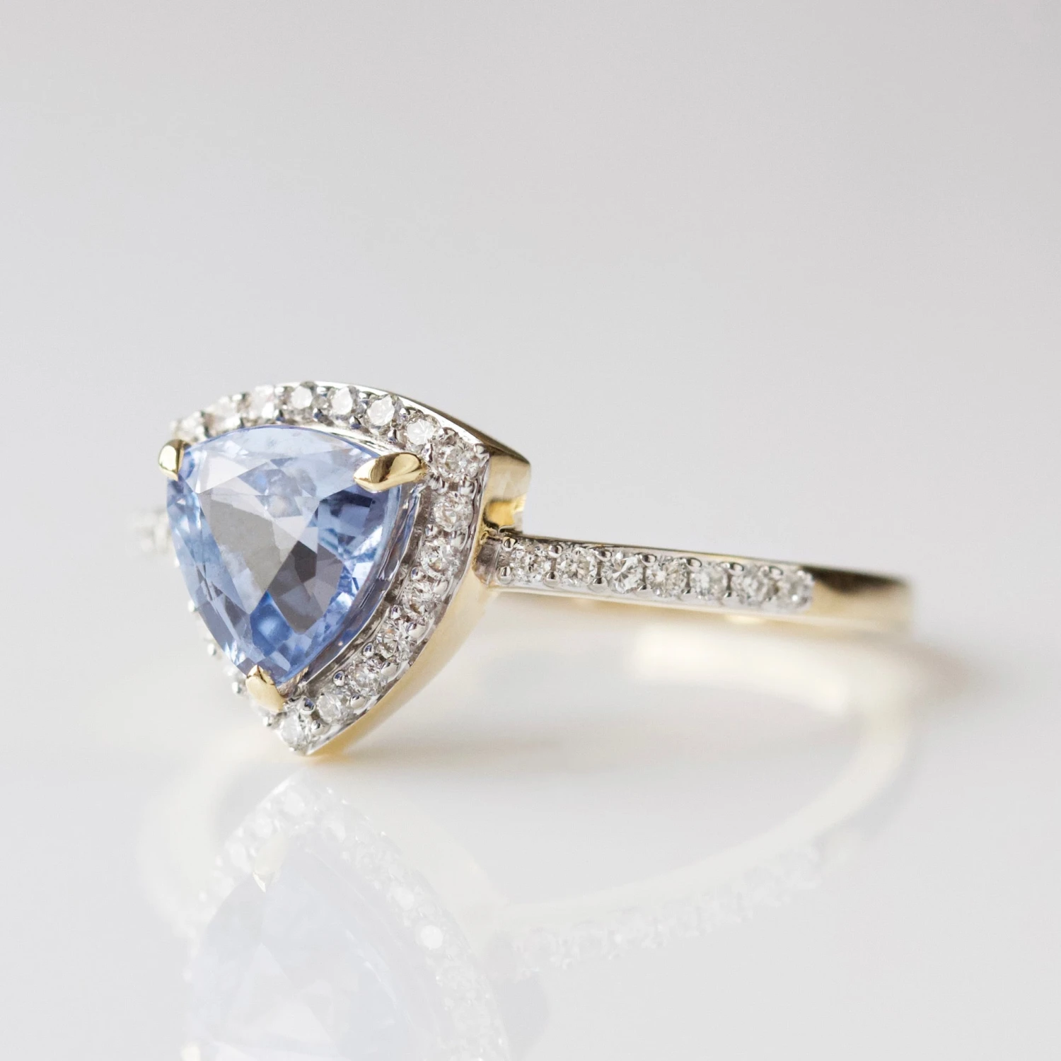 Exclusive Blue Sapphire And Diamond Ring - Size Small 3 Exclusive Blue Sapphire And Diamond Ring - Size Small - Image 3